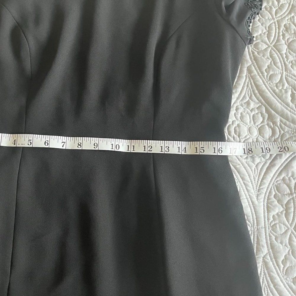 DONNA MORGAN black Beaded Lined Short Sleeve dress size 12P - Picture 12 of 16